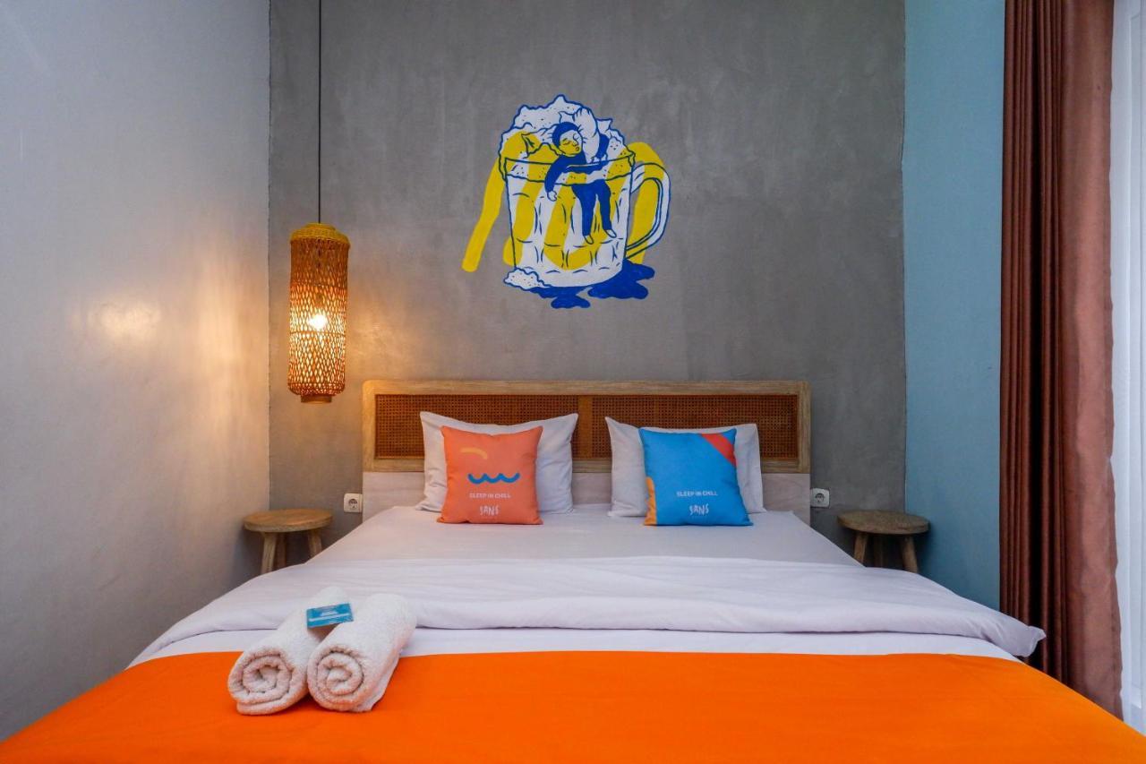 Sans Hotel Absari Yogyakarta Jarakan Exterior photo