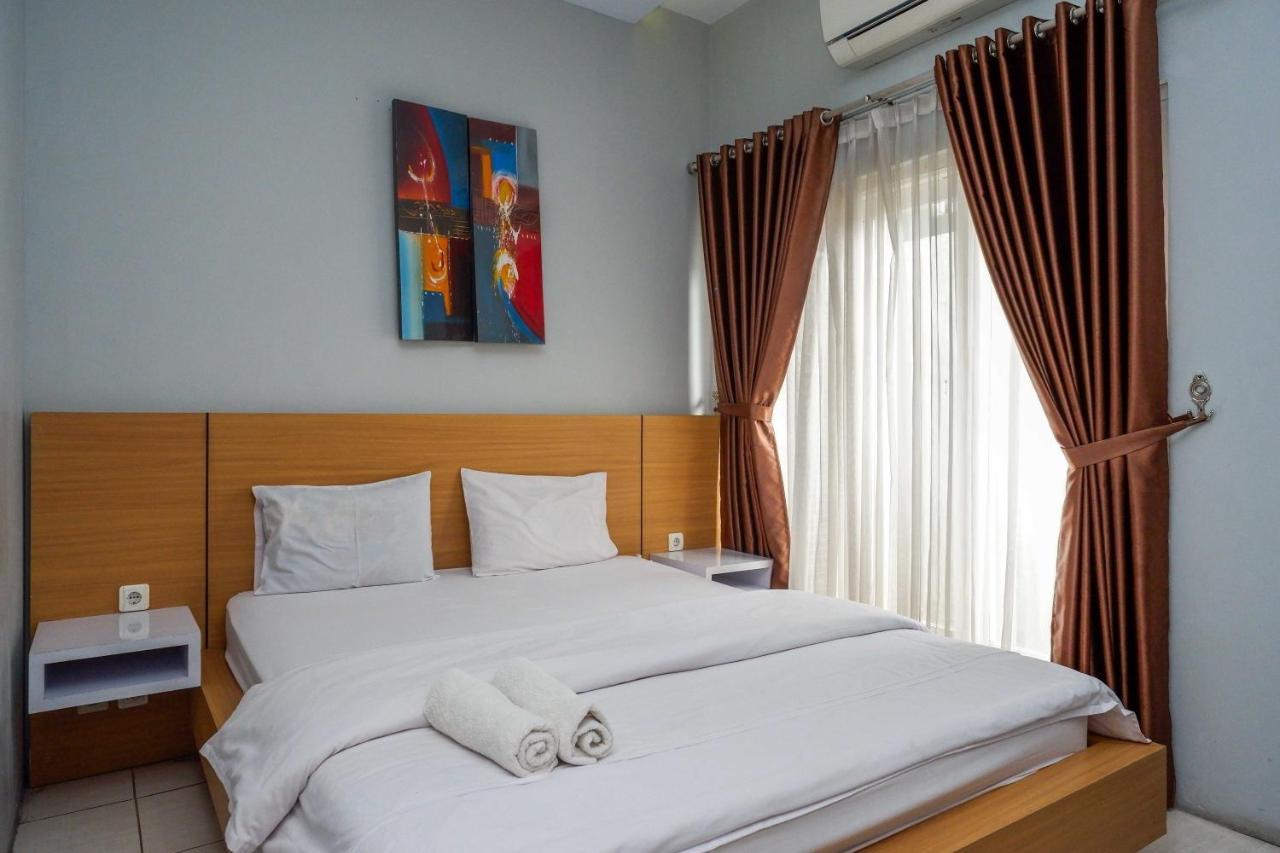 Sans Hotel Absari Yogyakarta Jarakan Exterior photo